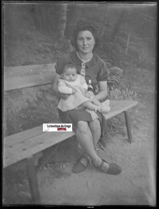 Maman avec sa fille, Plaque verre photo ancienne, négatif noir & blanc 9x12 cm