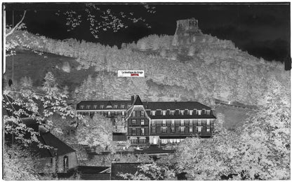 Plaque verre photo ancienne, négatif noir & blanc 9x14 cm, Murol, Touring hôtel