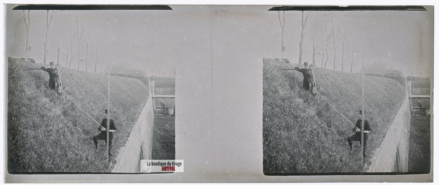 Exercices du génie militaire, plaque verre stéréo, photo ancienne 4,5x10,7 cm