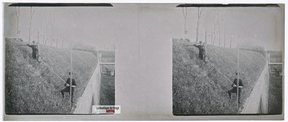 Exercices du génie militaire, plaque verre stéréo, photo ancienne 4,5x10,7 cm