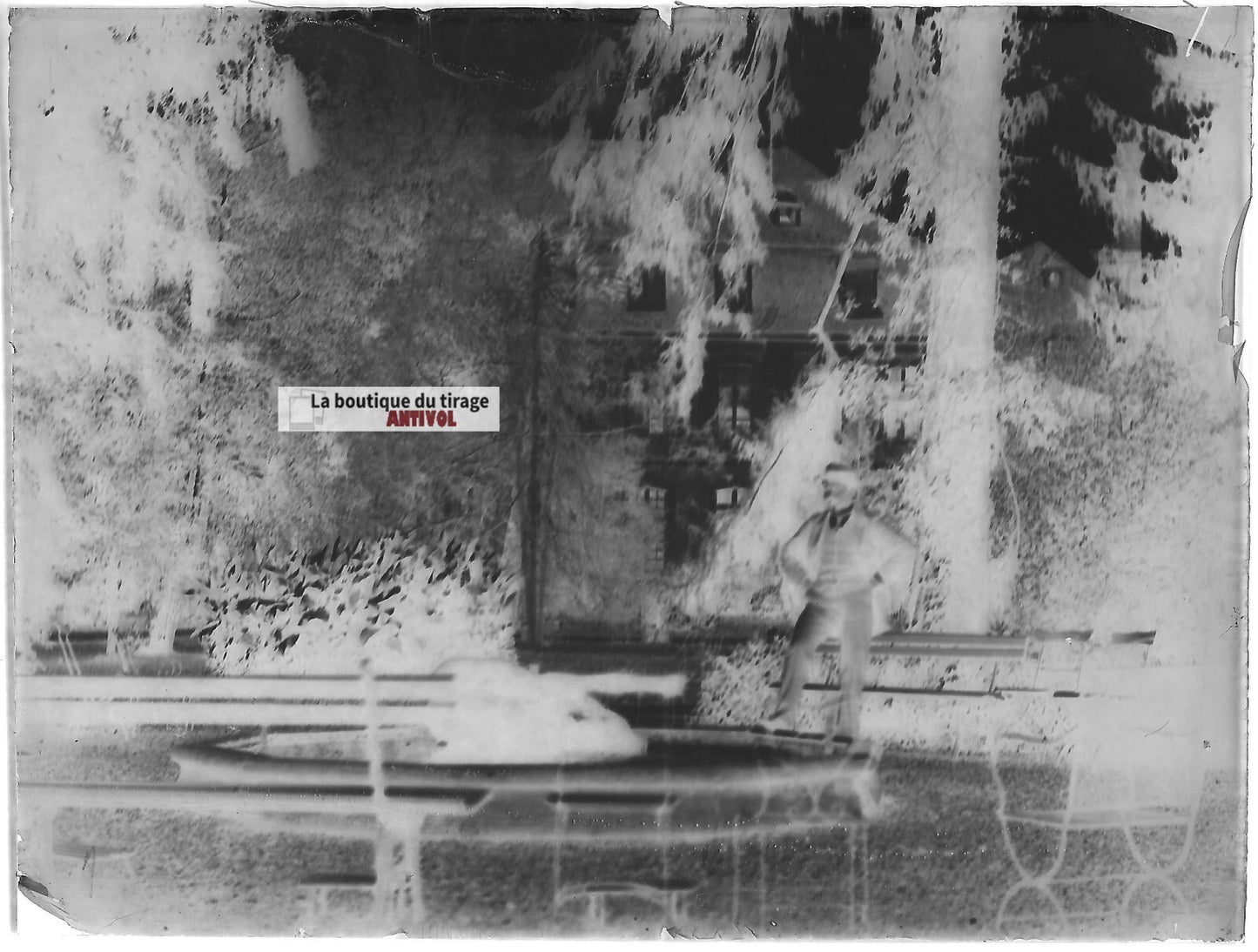 Plaque verre photo ancien négatif noir et blanc 9x12 cm floue château parc