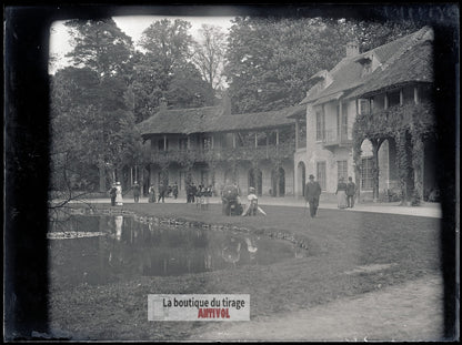 Versailles, Hameau de la Reine, plaque verre, photo ancienne, négatif 9x12 cm