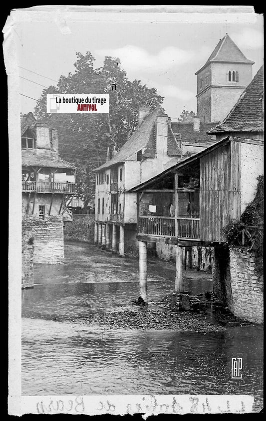 Plaque verre photo négatif noir & blanc 9x14 cm Salies-de-Béarn, maisons