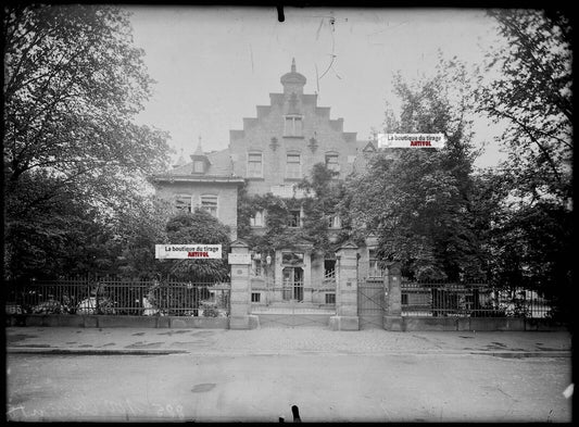 Plaque verre photo ancienne négatif noir et blanc 13x18 cm Colmar hôpital BAUR