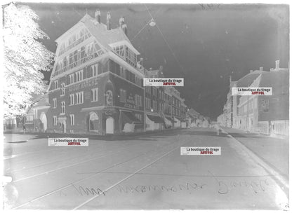 Plaque verre photo ancienne négatif noir et blanc 13x18 cm Saint-Louis Alsace