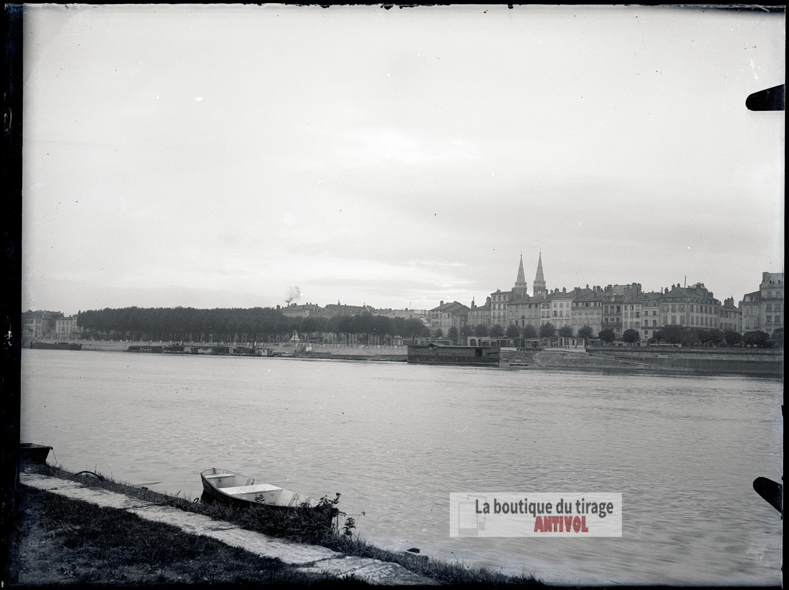 Mâcon, Saône et la Basilique, plaque verre, photo ancienne, négatif 9x12 cm
