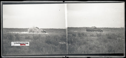 Camp du Ruchard, char, plaque verre, photo ancienne, négatif N&B 6x13 cm