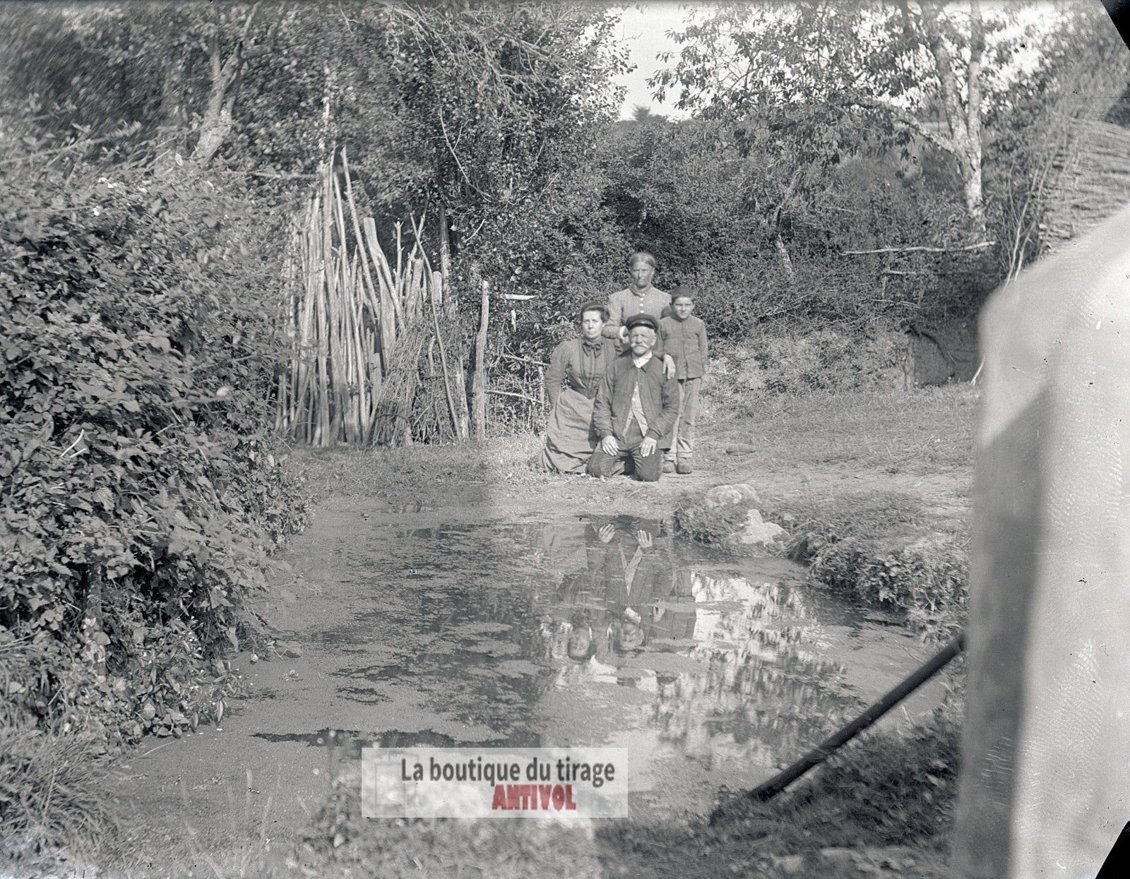 Portrait de famille, eau, plaque verre, photo ancienne, négatif 9x12 cm