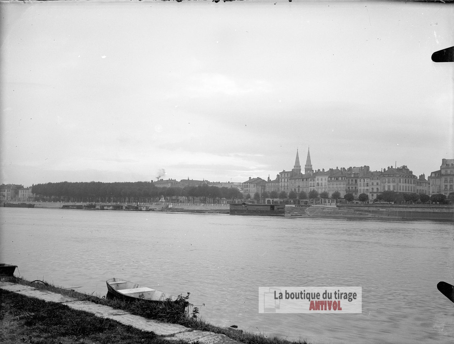 Mâcon, Saône et la Basilique, plaque verre, photo ancienne, négatif 9x12 cm