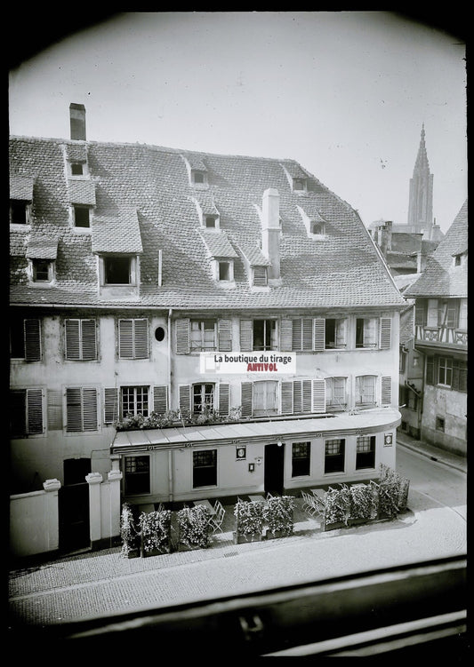 Plaque verre photo ancienne négatif noir et blanc 13x18 cm brasserie Strasbourg