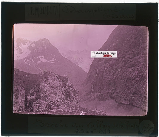 Vallon de la Route, photo J. Moulin, plaque verre, couleur, positif 8,5x10 cm