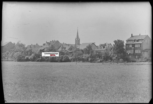 Niffer village, Plaque verre photo ancienne, négatif noir & blanc 10x15 cm