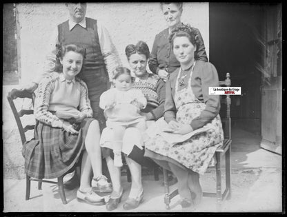 Famille, enfant, Plaque verre photo ancienne, négatif noir & blanc 9x12 cm