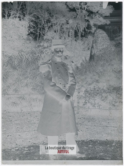 Officier français, soldat, parc, plaque verre, photo ancienne, négatif 9x12 cm