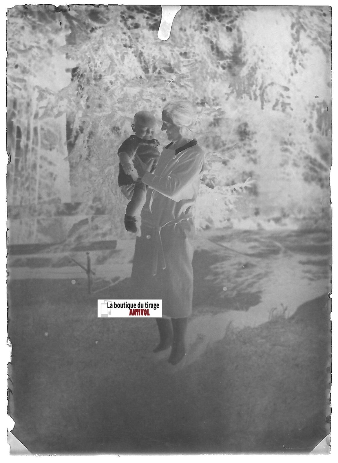 Enfant, famille, France, Plaque verre photo, négatif ancien noir & blanc 6x9 cm