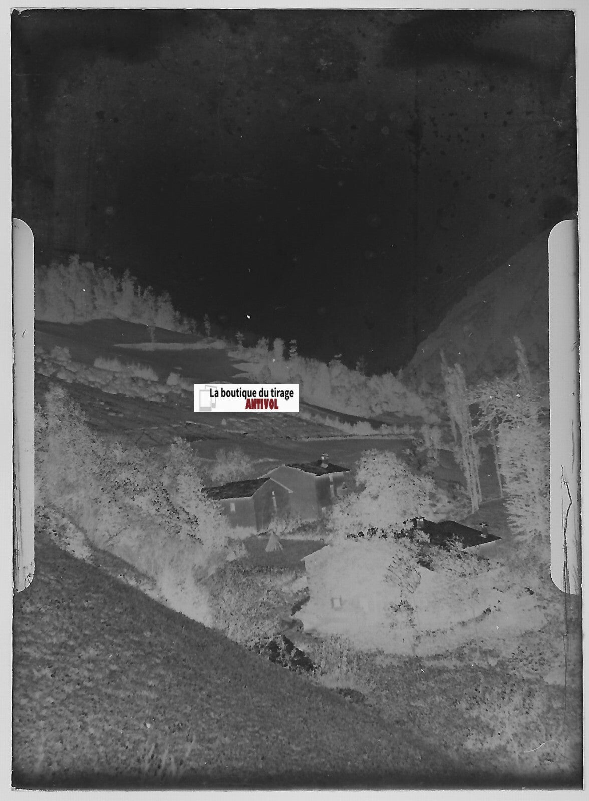 Village, montagne, Plaque verre photo ancienne, négatif noir & blanc 6x9 cm