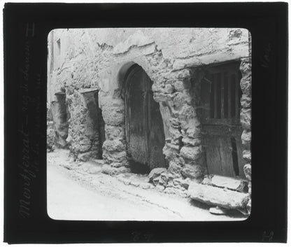 Montferrat, village Var, photo ancienne plaque de verre, positif 8,5x10 cm