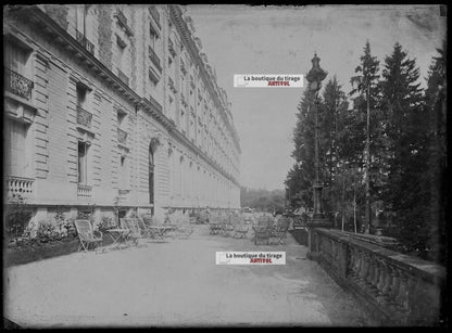 Plaque verre photo ancienne négatif noir et blanc 13x18 cm Vittel hôtel France