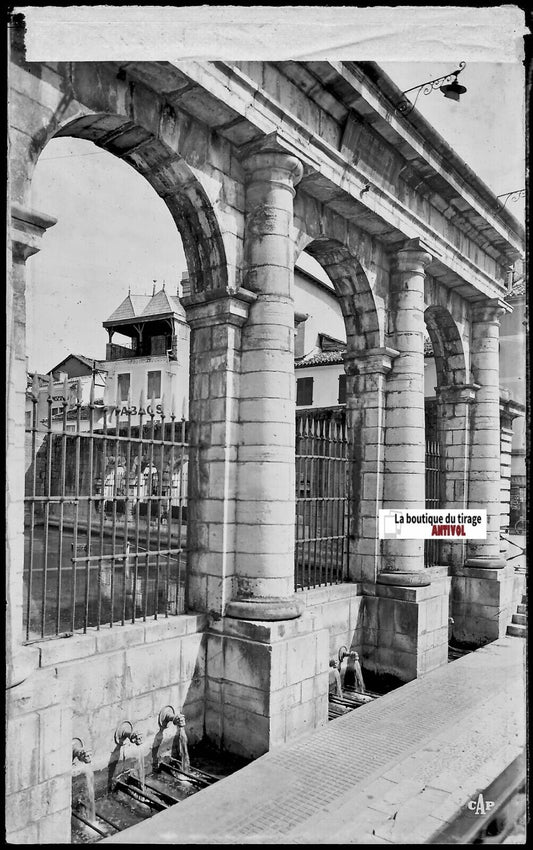 Plaque verre photo ancienne négatif noir & blanc 9x14 cm, Dax, fontaine chaude