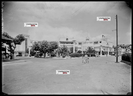 Photo ancienne verre négatif noir et blanc 13x18 cm Saint Jean De Luz casino