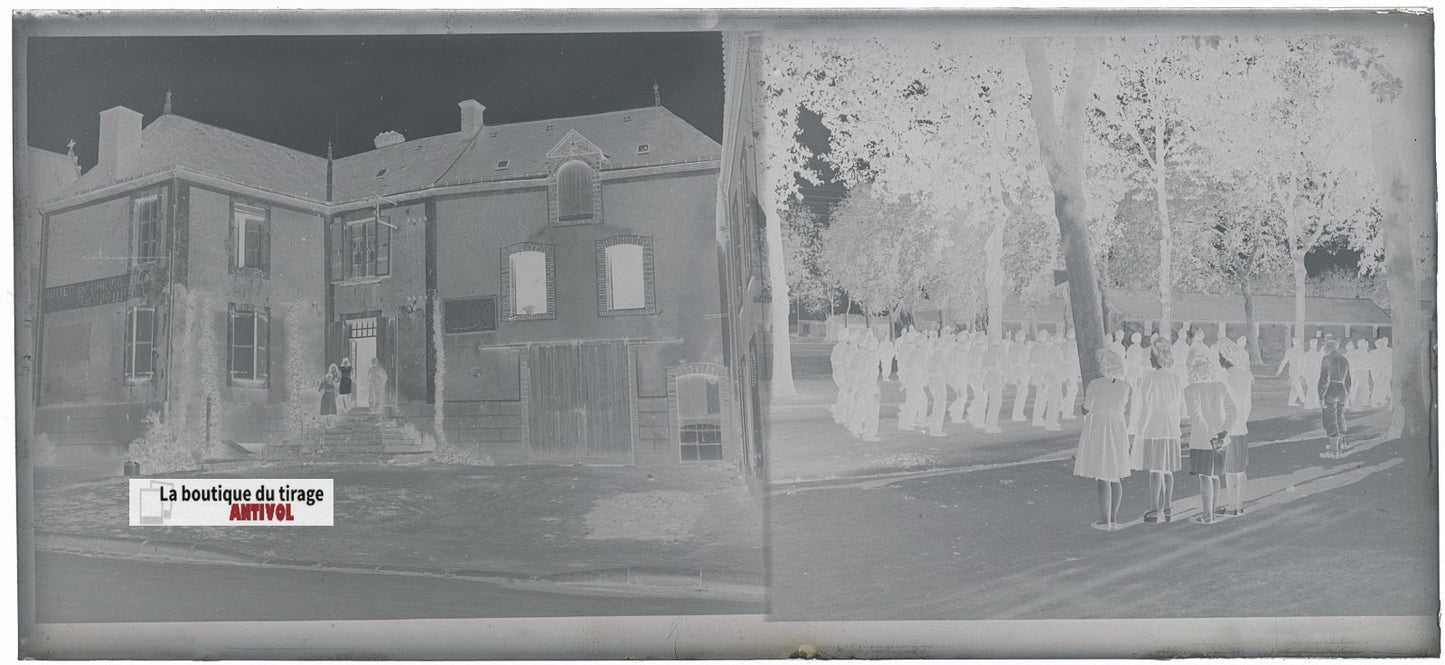 Camp du Ruchard, civils, plaque verre, photo ancienne, négatif N&B 6x13 cm