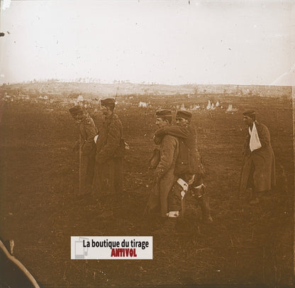 Aisne 1918, soldats blessés, WW1, plaque verre, photo ancienne stéréo 6x13 cm