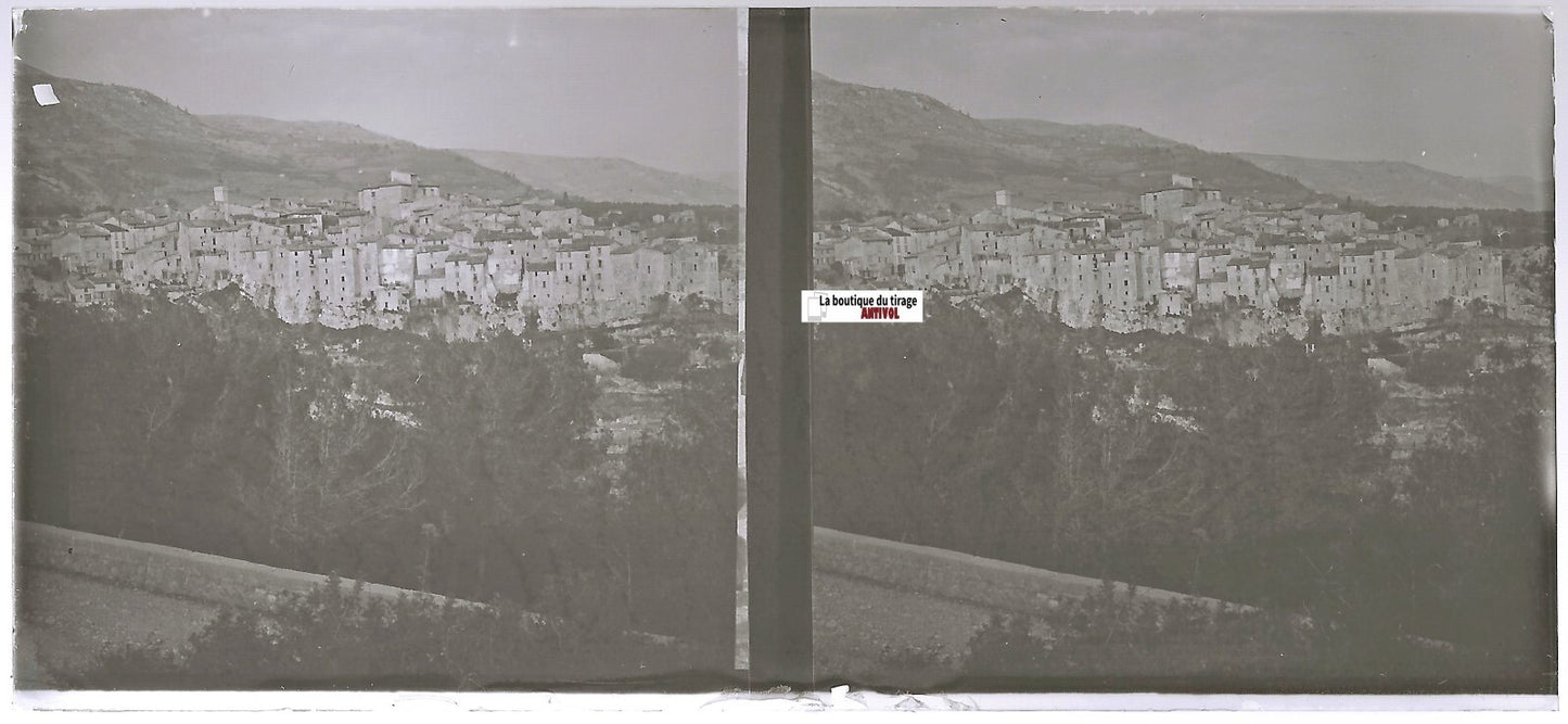 Tourrettes-sur-Loup, Plaque verre photo stéréo, positif noir & blanc 6x13 cm
