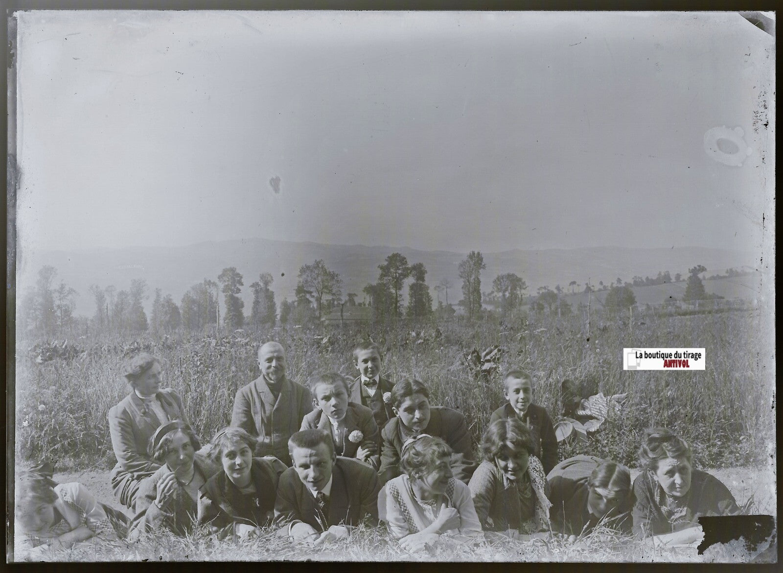 Groupe, paysage, Plaque verre photo ancienne, négatif noir & blanc 13x18 cm