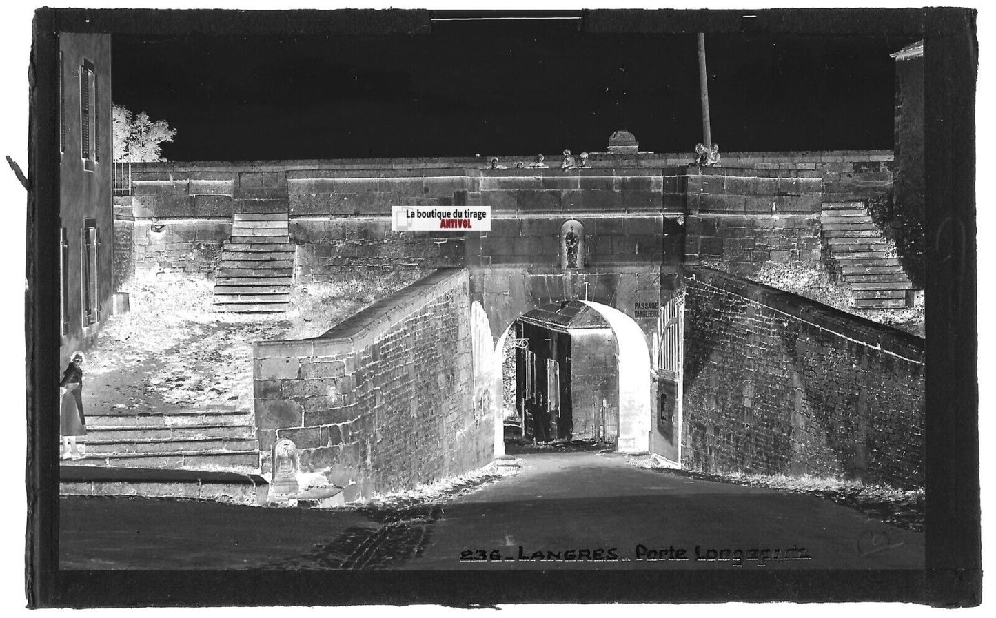 Plaque verre photo vintage négatif noir & blanc 9x14 cm Langres Longe-Porte