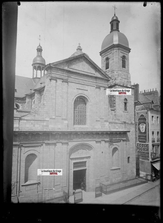 Plaque verre photo ancienne négatif noir et blanc 13x18 cm Rennes Saint-Sauveur