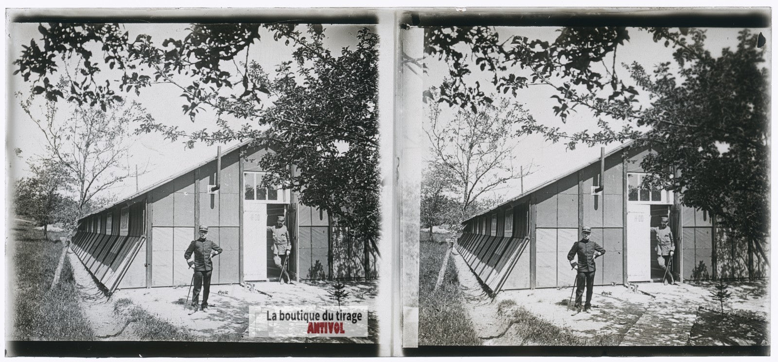 Baraque militaire, guerre WW1, plaque verre photo ancienne stéréo 6x13 cm