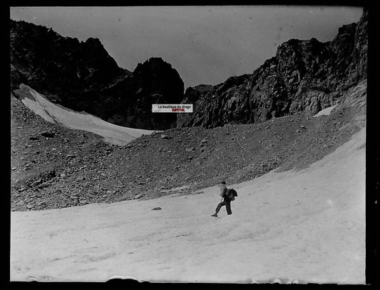 Plaque verre photo ancienne négatif noir et blanc 6x9 cm alpinistes Pyrénées - La Boutique Du Tirage 