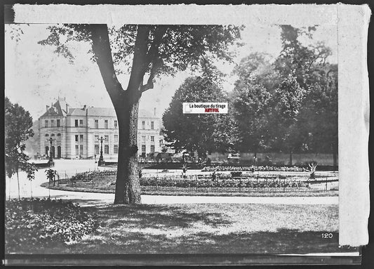 Epinal, lycée garçons, Vosges, Plaque verre photo, négatif noir & blanc 6x9 cm - La Boutique Du Tirage 