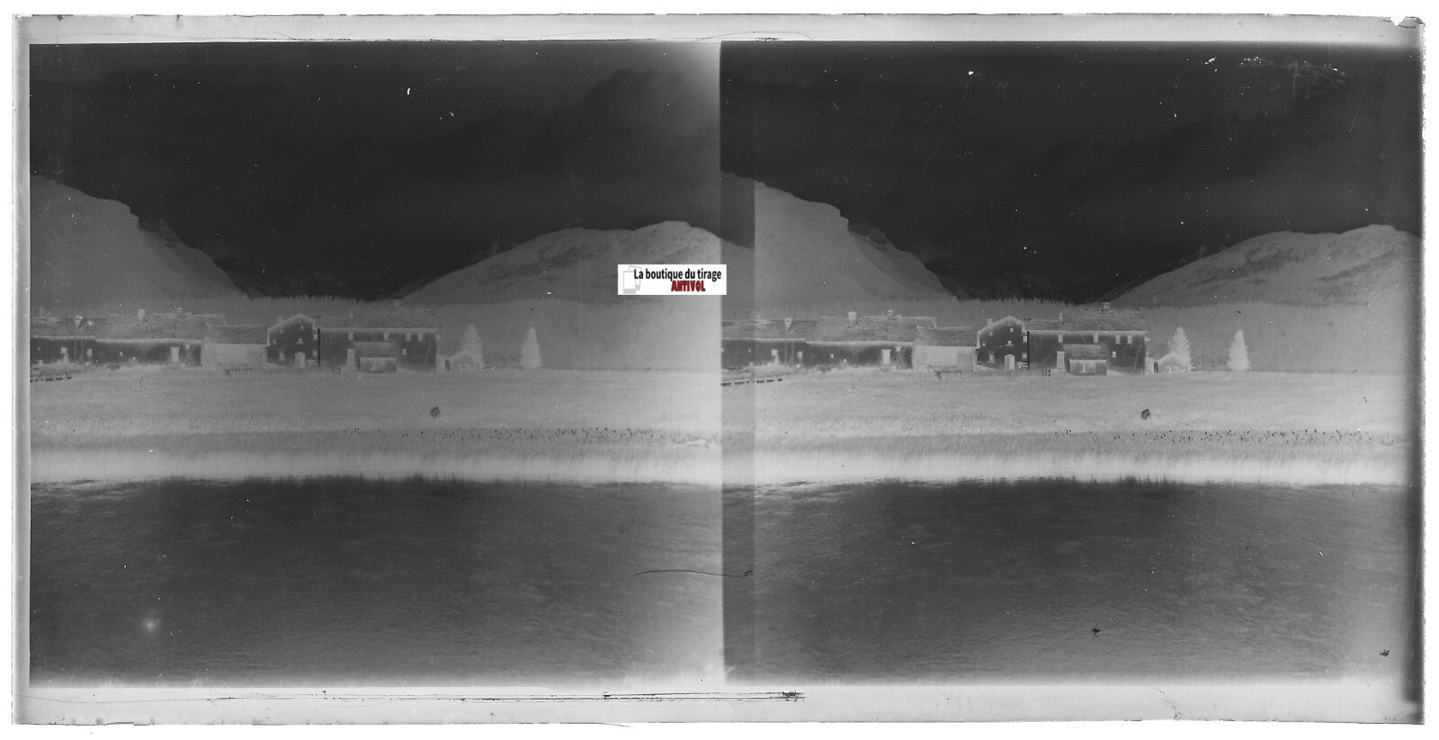 Village maison, Plaque verre photo ancienne, stéréo négatif noir & blanc 9x18 cm