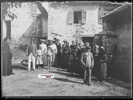 Groupe de personnes, Plaque verre photo, négatif noir & blanc 9x12 cm France