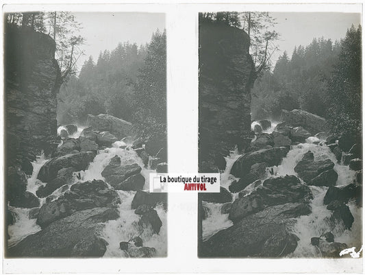 Cascade, Alpes, Suisse, stéréo photo plaque verre, noir & blanc, 9x12 cm