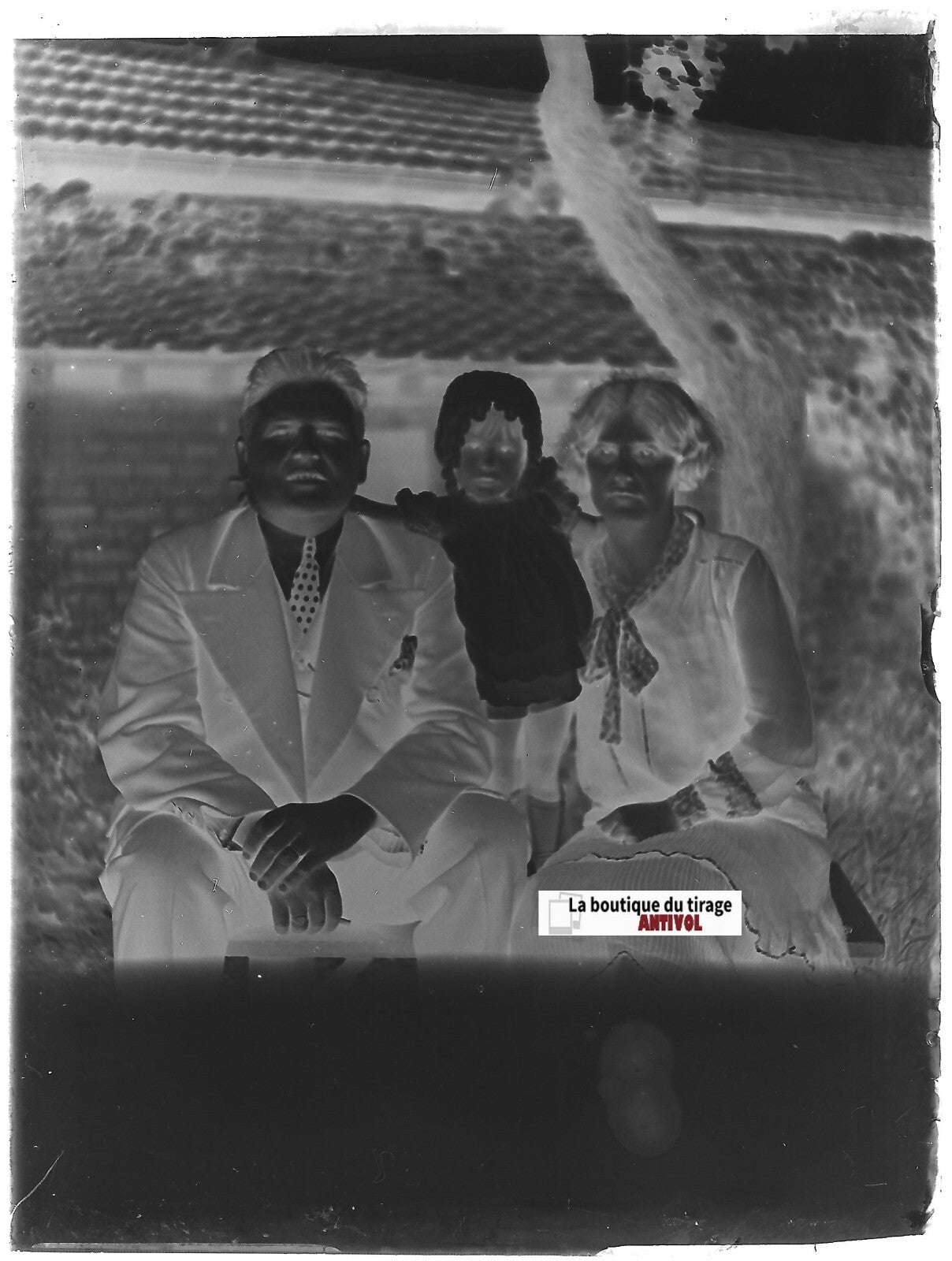 Famille couple enfant, Plaque verre photo ancienne, négatif noir & blanc 9x12 cm