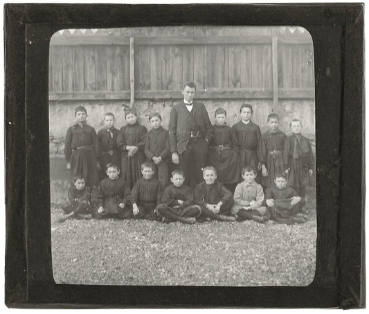 Groupe enfants Saint-Pierre, photo ancienne plaque de verre, positif 8,5x10 cm