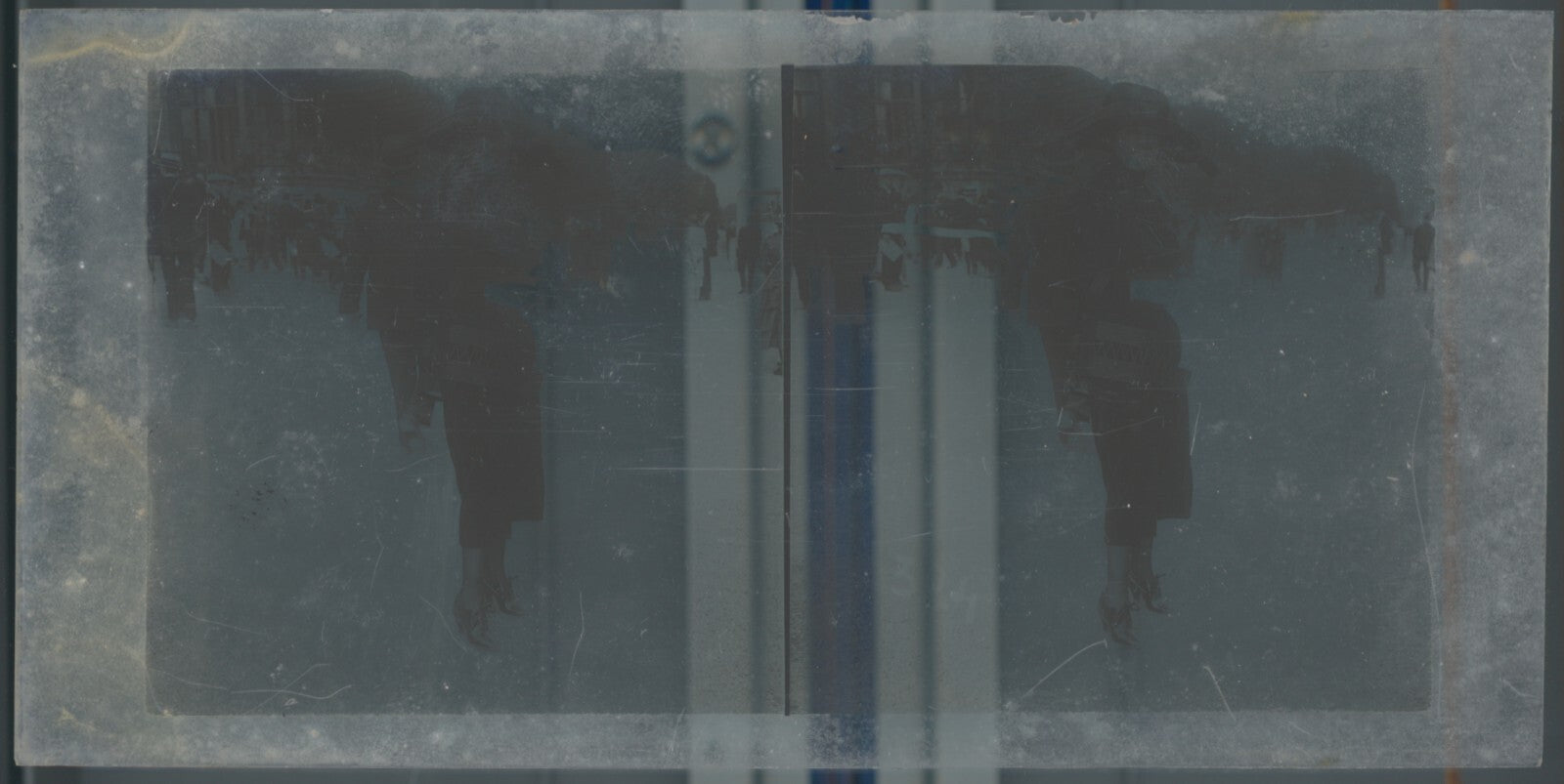 Personnages, Longchamp, Paris, plaque verre stéréoscopique, positif 8,5x17 cm