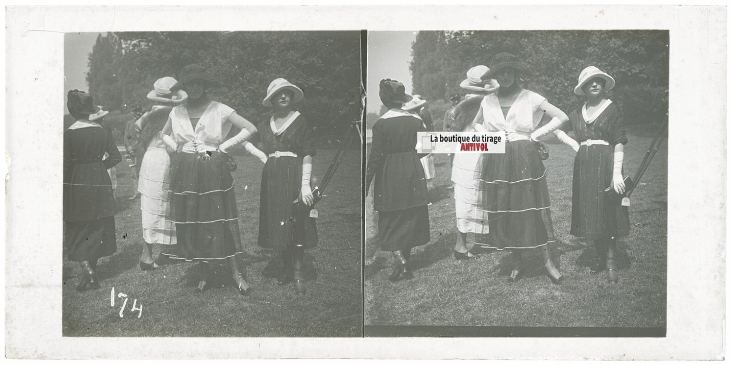 Scène de vie, Longchamp, Paris, plaque verre stéréoscopique, positif 8,5x17 cm