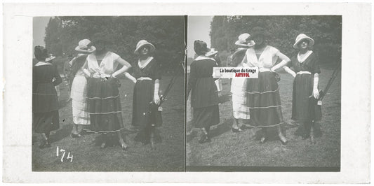 Scène de vie, Longchamp, Paris, plaque verre stéréoscopique, positif 8,5x17 cm