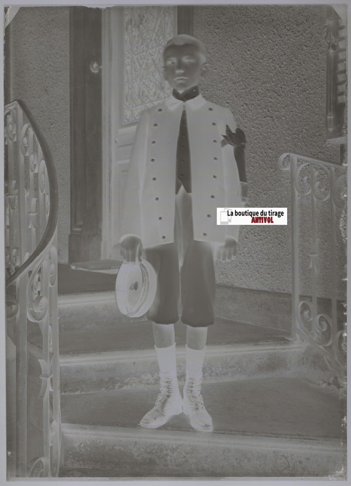 Jeune garçon, France, Plaque verre photo ancienne, négatif noir & blanc 13x18 cm