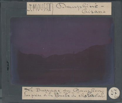 Lac du Chambon, photo J. Moulin, plaque verre, couleur, positif 8,5x10 cm