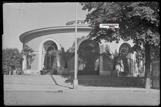 Vichy, source de l'hôpital, Plaque verre photo, négatif noir & blanc 10x15 cm