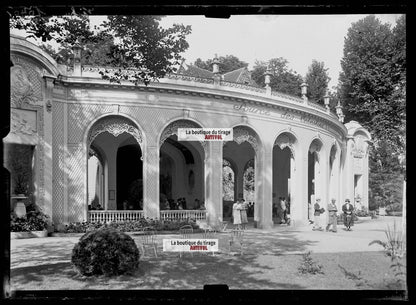 Plaque verre photo ancienne négatif noir et blanc 13x18 cm Vichy Célestins