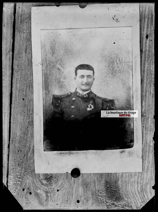 Plaque verre photo ancienne négatif noir et blanc 6x9 cm homme portrait soldat - La Boutique Du Tirage 