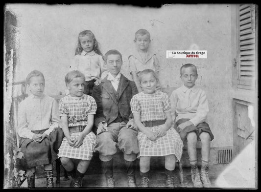 Plaque verre photo ancienne négatif noir et blanc 13x18 cm groupe d'enfants