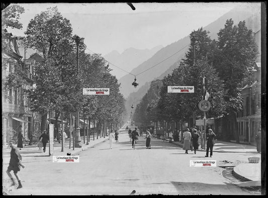 Plaque verre photo ancienne négatif noir et blanc 13x18 cm Luchon Haute-Garonne