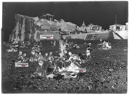 Plaque verre photo ancienne négatif noir et blanc 13x18 cm plage de Puys Dieppe