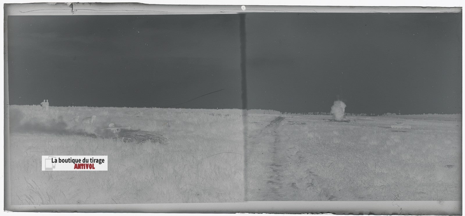 Camp du Ruchard, char, plaque verre, photo ancienne, négatif N&B 6x13 cm